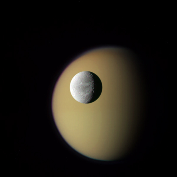 Titan_Dione_RGB
