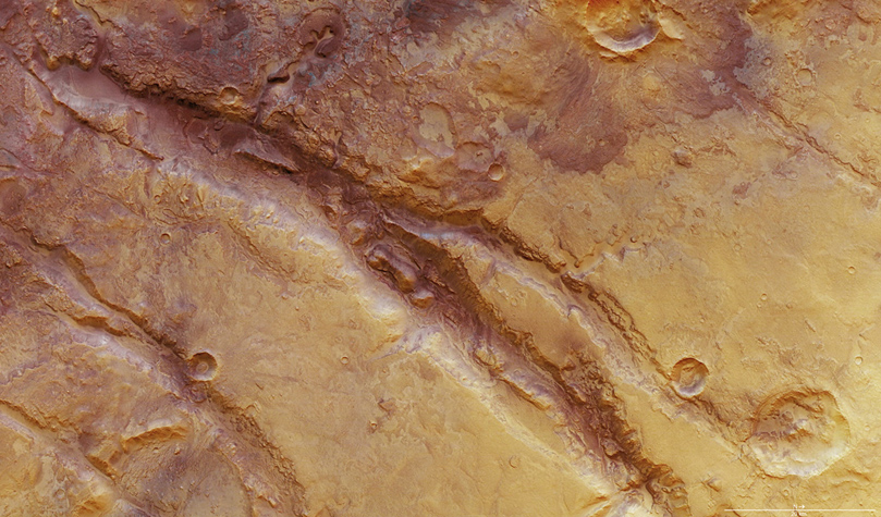 506-20110412-5270-6-co-01-NiliFossae_H1