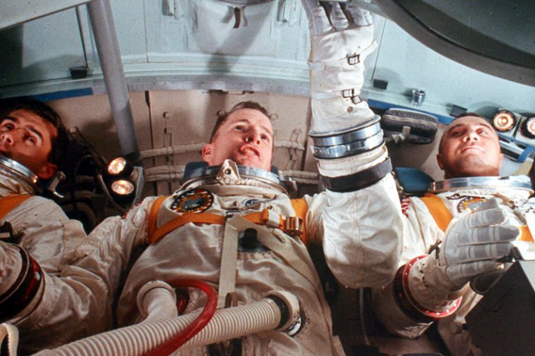 50 Years Later: What Happened to Apollo 1? – Lights in the Dark