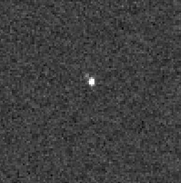 Pluto and Charon as seen by the approaching New Horizons spacecraft