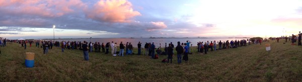 The viewing site along the causeway. (J. Major) 