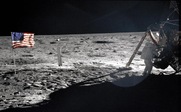 Panorama from Apollo 11 showing Neil Armstrong at the LM Eagle (NASA)