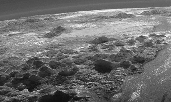 Detail of the MVIC image of Pluto's surface. (NASA/JHUAPL/SwRI/J. Major)