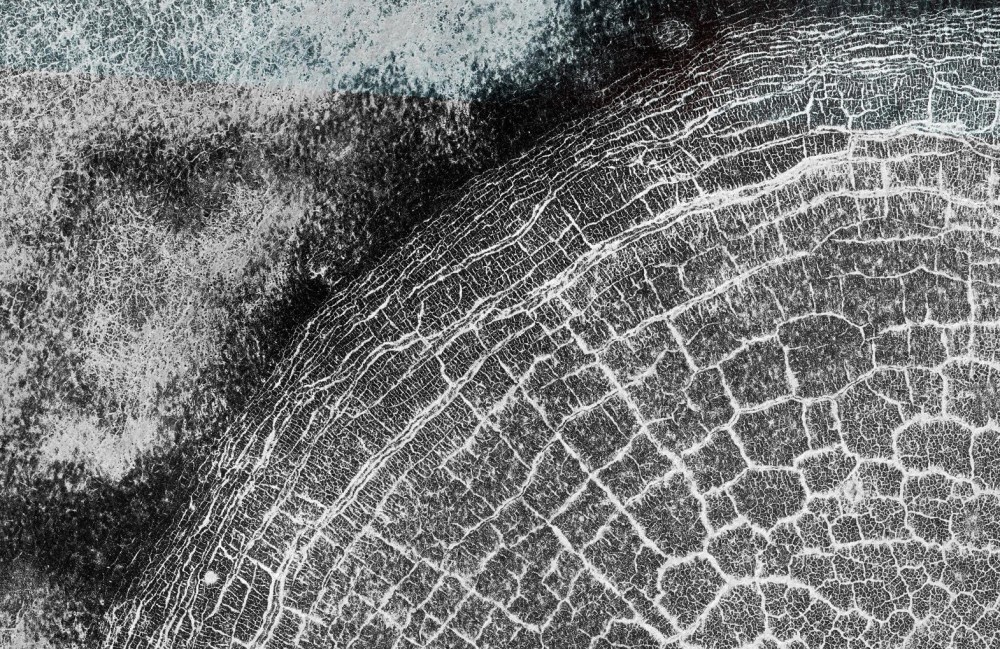 The northwest quadrant of a frost-filled crater on Mars. Original image ESP_042895_2495; credit: NASA/JPL/University of Arizona.