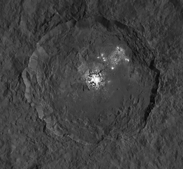 Bright reflective material in Ceres' Occator crater, imaged by NASA's Dawn spacecraft in Sept .2015. Credit: NASA/JPL-Caltech/UCLA/MPS/DLR/IDA.